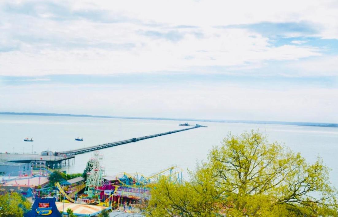 Pier View Self Catering Luxury Apartments Σάουθεντ-ον-Ση Εξωτερικό φωτογραφία