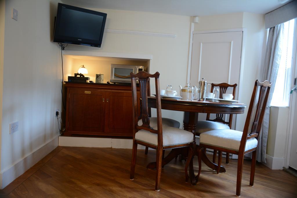 Pier View Self Catering Luxury Apartments Σάουθεντ-ον-Ση Δωμάτιο φωτογραφία