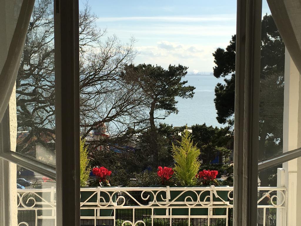 Pier View Self Catering Luxury Apartments Σάουθεντ-ον-Ση Εξωτερικό φωτογραφία