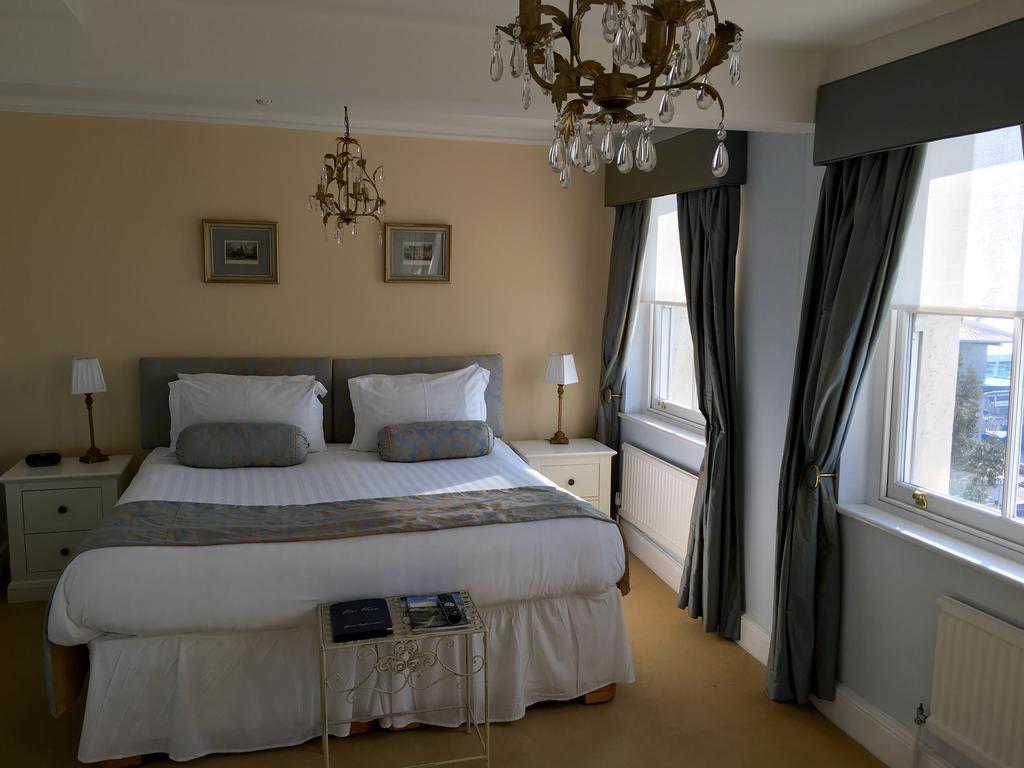 Pier View Self Catering Luxury Apartments Σάουθεντ-ον-Ση Εξωτερικό φωτογραφία